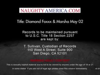 Marsha kunnen & milf diamant foxxx neuken & zuigen in een trio ondeugend amerika