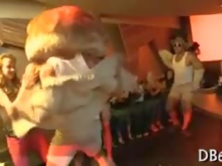 Whores Sucking In Strip Club