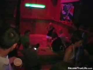 X névleges videó nál nél buli -ban klub