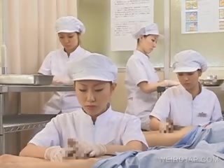 Japonesa enfermera sorber corrida fuera de cachonda phallus
