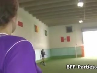 Remaja lesbian bola sepak pasukan licks faraj